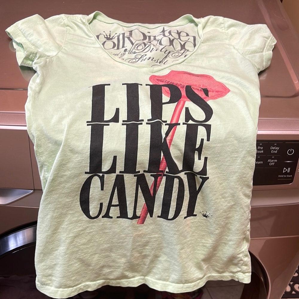 Dirtee Hollywood lips like candy T-shirt